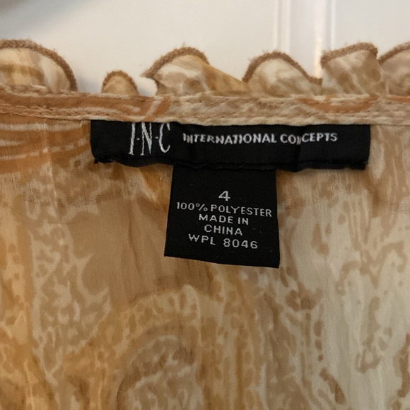 Inc Brand- Crepe Yellow-Gold Paisley V-Neck Button- Up Blouse - Picture 9 of 12